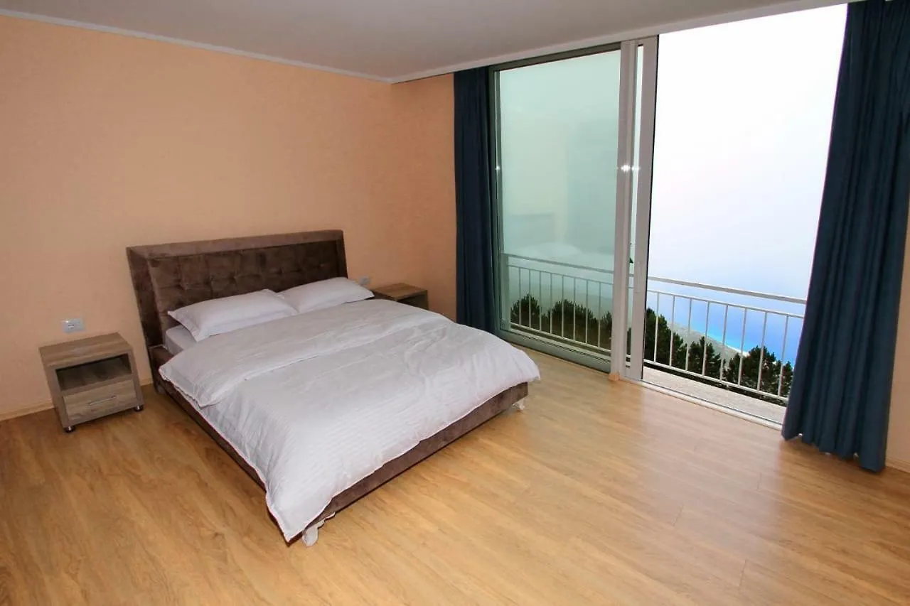 Hotel Keshtjella Llogara Vlore 0*,